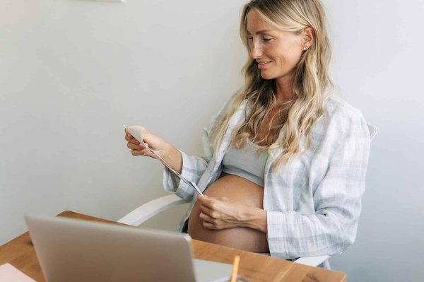 Quels sont les risques et bénéfices des échographies 3D et 4D pendant la grossesse ?